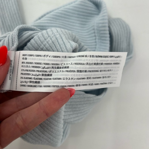 NWT Abercrombie and Fitch baby blue ribbed square neck sweater tank top size XS - Picture 5 of 6